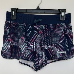 Patagonia Nine Trails Lined Shorts 4” inseam, Womens size Small